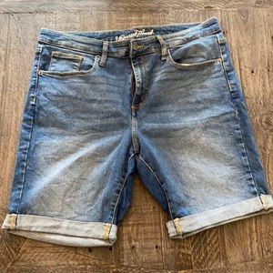 High Rise Bermuda Universal Thread Shorts